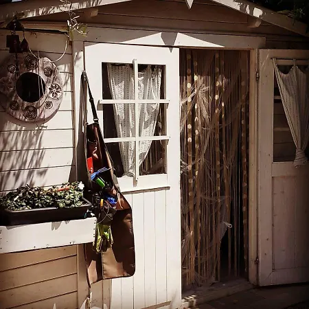 Alice's By Casolare Isabella *